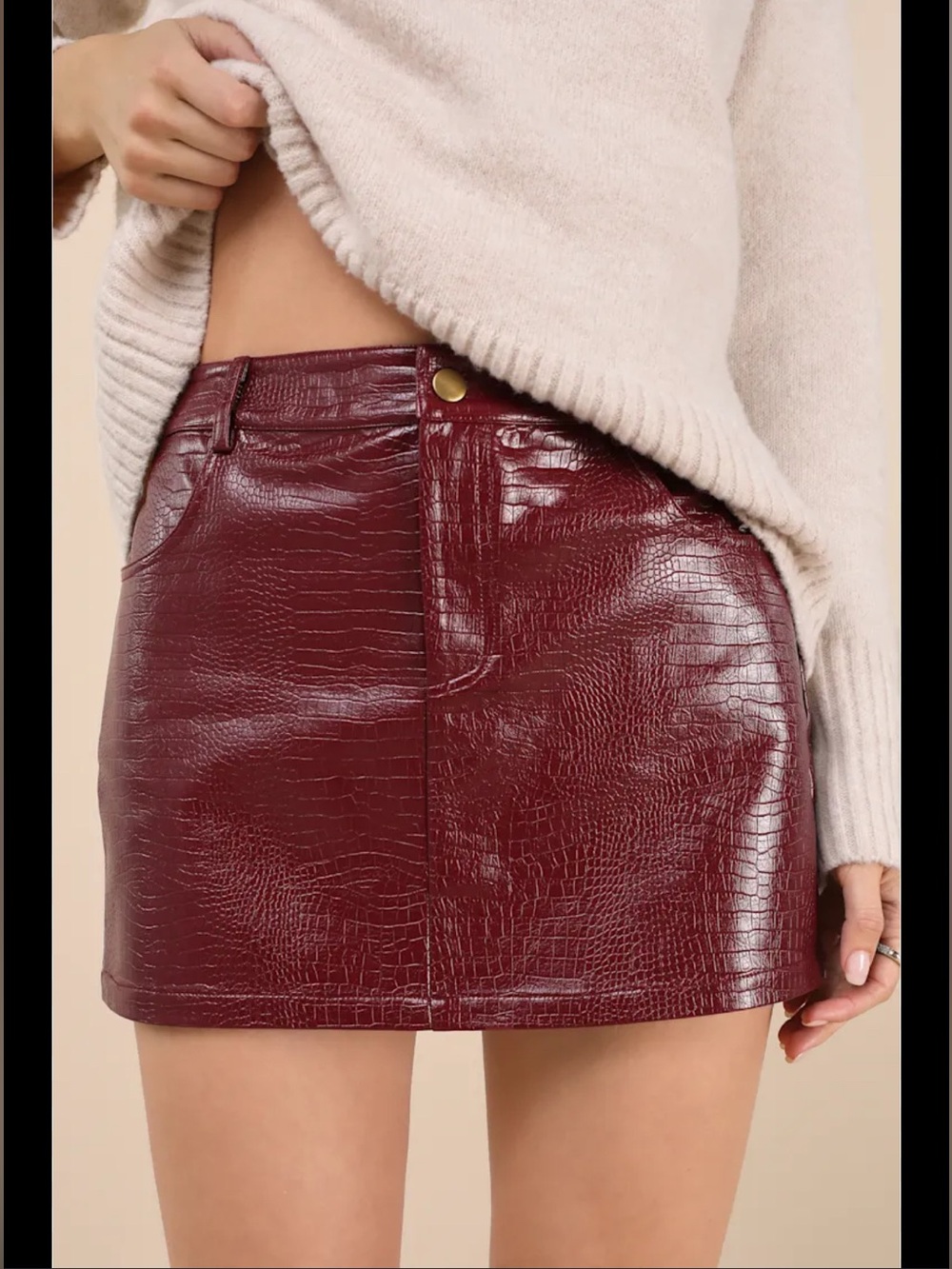 NWT Lulus burgundy crocodile-embossed vegan leather mini skirt